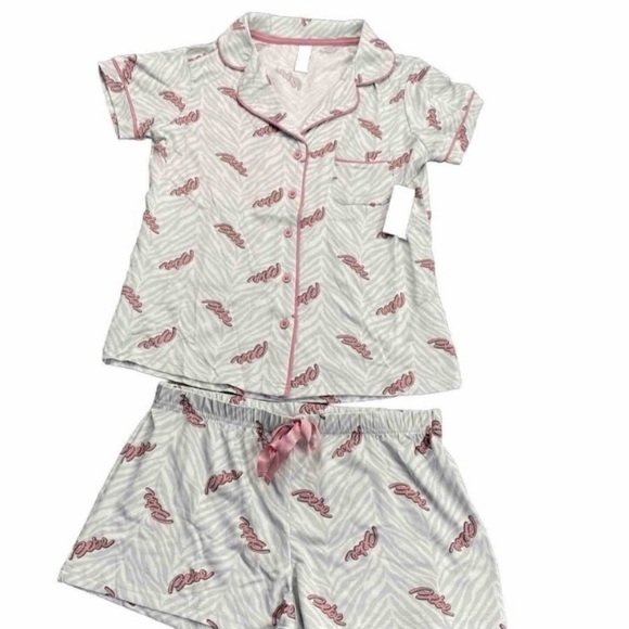 Bebe Women’s Pink and White Pajama Set - Picture 9 of 10